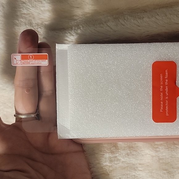 Phone case - Picture 3 of 4